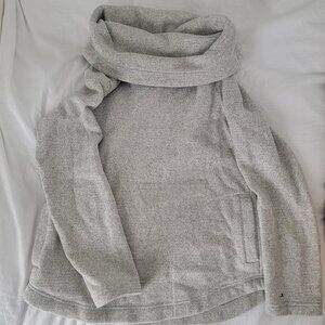 Tommy Hilfiger sweater